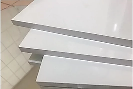 18 MM PVC ’ Lİ PARLAK BEYAZ MDFLAM (MT2 FİYATIDIR)